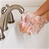 آیا شستن دستها با آب گرم بهتر است؟